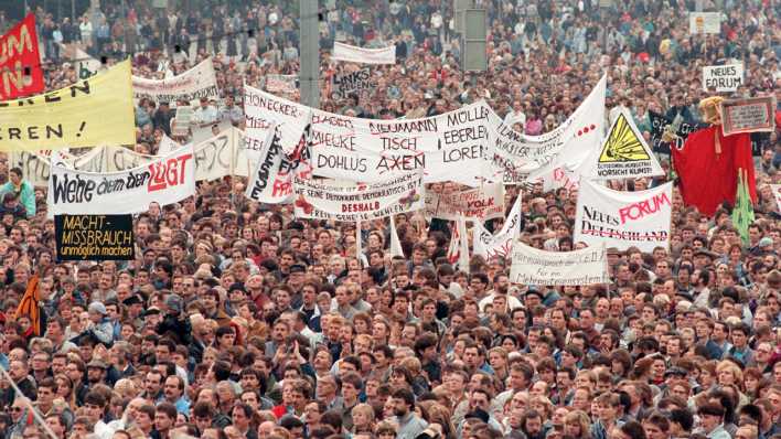Demo in Ost-Berlin am 4.11.1989